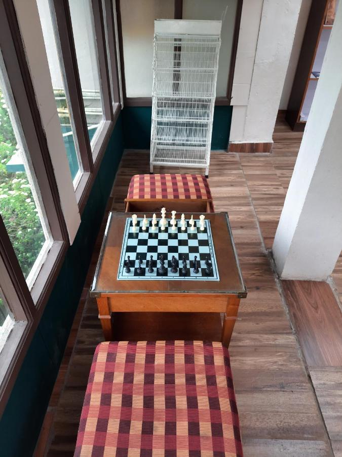 Pine Borough Inn โกไดกานัล ภายนอก รูปภาพ