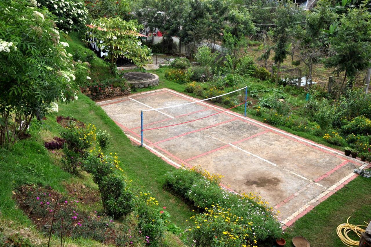 Pine Borough Inn โกไดกานัล ภายนอก รูปภาพ